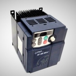 Variador de Frecuencia 0.37 KW (1/2 HP), 380V/ 3F